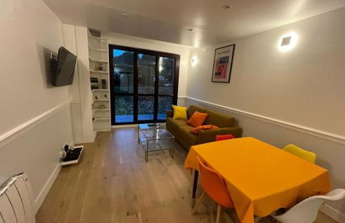 T3 familial et neuf aux portes de Paris à Suresnes et parking - Foto 8