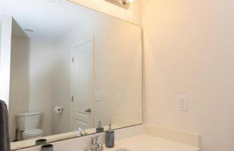 Welcome Families and Pets! 30 nights Entire Home - Foto 15