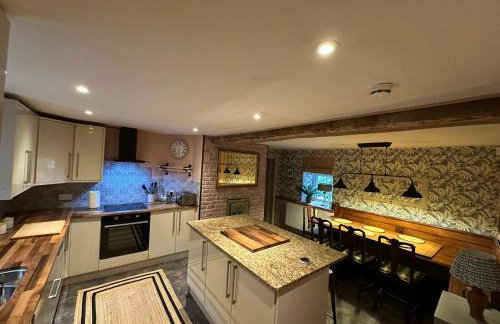 Maengwynedd, Llanrhaeadr Ym Mochnant - Foto 12