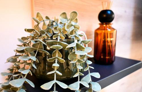 Laurie Grove - Foto 18