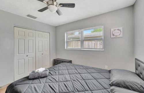 Cozy Retreat pvt rm Close To Siesta Keys J3A shared home - Foto 10
