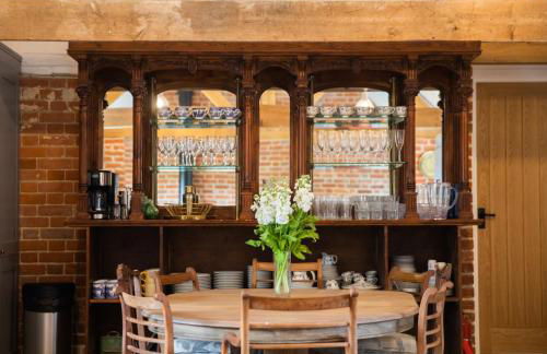 The Cowshed Port Lympne - Foto 6