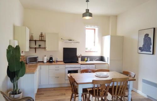 Domaine des Cerisiers - Piste cyclable & parking privé - Foto 16