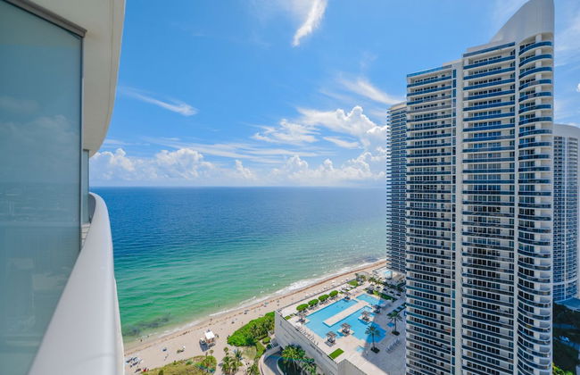 Stunning Condo, City Views - Foto 16