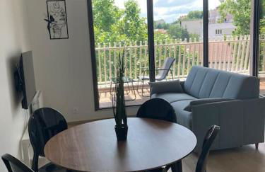F2 neuf cosy et élégant avec terrasse, parking, WIFI - Foto 4