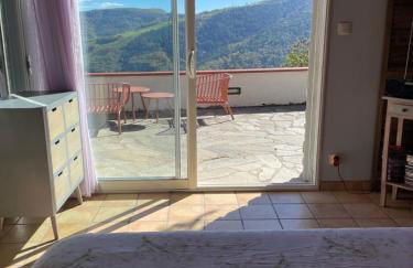 Total Peace and quiet on the top of the mountain, - Foto 21