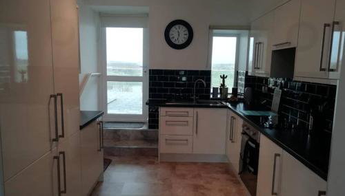 Rhodri Apartment with Sea Views and Sun Terrace - Foto 5