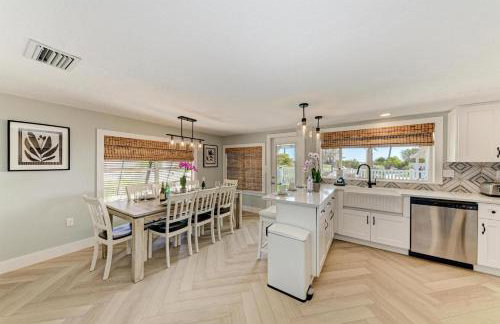 Crooked Coconut: Resort Pool & Spa, Dock - Foto 29