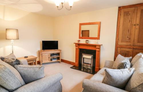 Llwyn Celyn - Foto 2