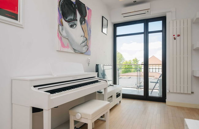 Modern Apartment Across the Ponds - Foto 2