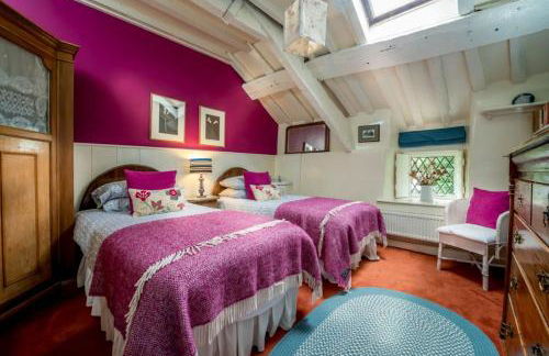 Llys-Derwin - Photo 20