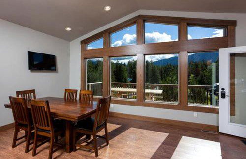 Sunny Mountain Cabin for a Group Getaway in West Glacier, Montana - Foto 45