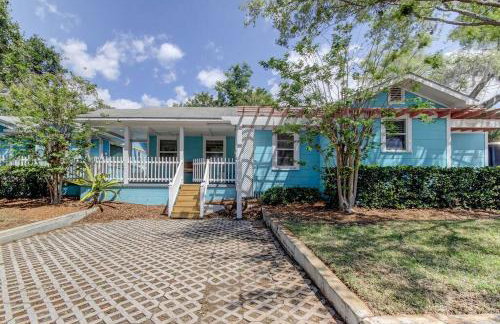 Rare- Downtown 2 bedroom! Family friendly! - Photo 21