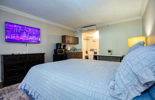 Lux Mins To Nascar HOF CDIA & Atrium Health - Foto 13