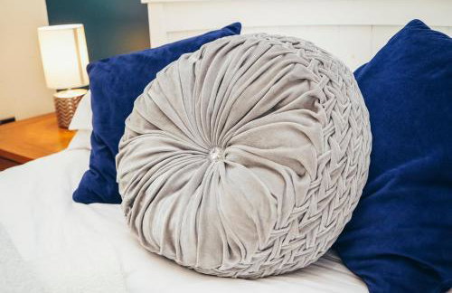 Large Apartments next to East Midlands Airport with Free Gated Parking! - Photo 30