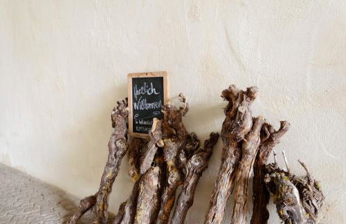 Weingut Ilmbacher Hof - Photo 40