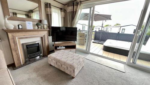 Honeysuckle Hot Tub Lodge - Foto 4