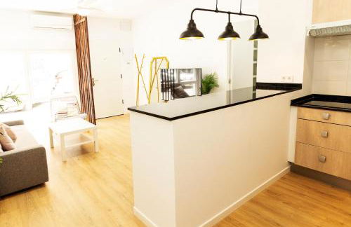 Cuatro Caminos Apartment - Photo 5