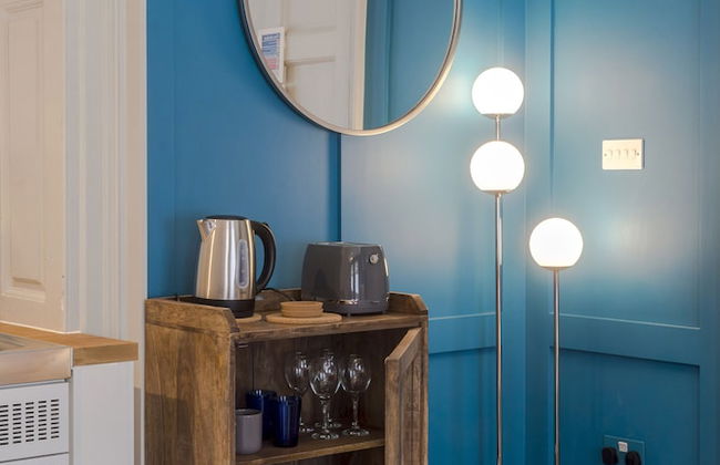 4 Berkeley Sq - YourApartment - Foto 26