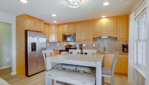 Brigantine Condo - Steps to the Ocean! - Foto 2