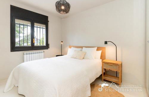 Villa Caliza in Cunit with Private Pool and large garden - air conditioning in bedroom - Photo 21