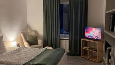 Vollständig möblierte Wohnung in zentraler Lage von Saarbrücken-Scheidt - Foto 3