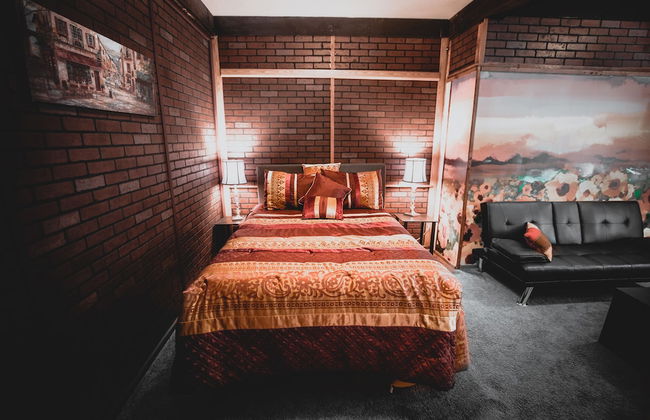 Gateway Inn - Photo 18