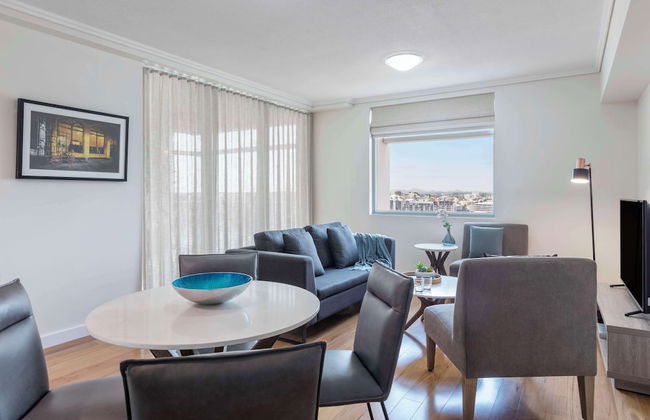 Oaks Brisbane Casino Tower Suites - Photo 33