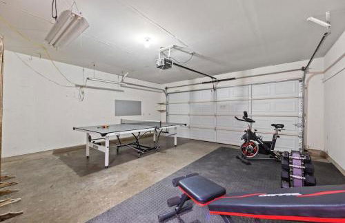 Artist Retreat at Cypress Creek - Hotub - Sleeps 9 - Photo 9