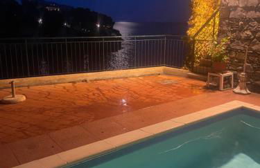 La Casa di Samantha a Villa Regina a picco sul mare con piscina - Photo 23