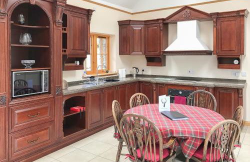 Turin Nurin Cottage - Photo 4