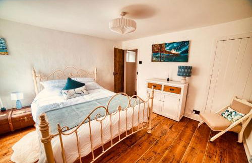 Beautiful cozy old Cottage near the Sea and all Attractions - Foto 6