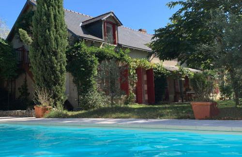 Gîte Familial 4 étoiles - École du Maupas - Coeur Brenne - Foto 1