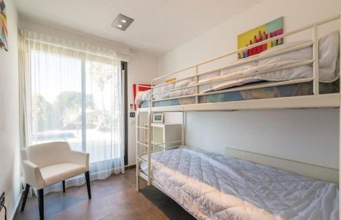 Awesome Home In Sant Pere Pescador - Foto 28