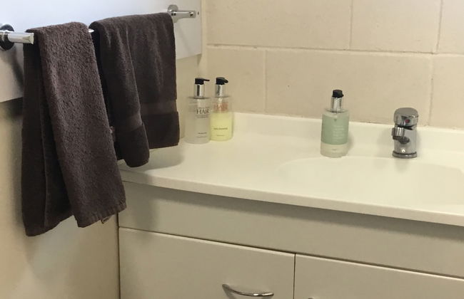 Ulster Apartments - Photo 16