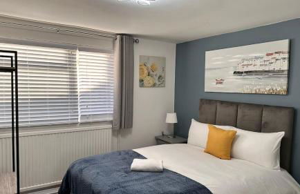 The Avenue - Photo 6