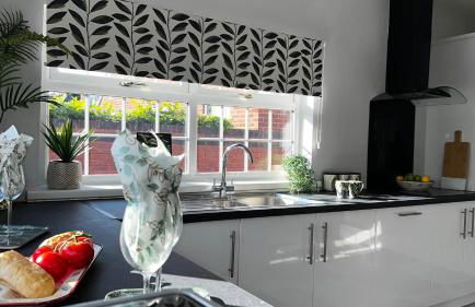 The Cheshire Gathering - Hot Tub 8 Bedroom - Photo 46