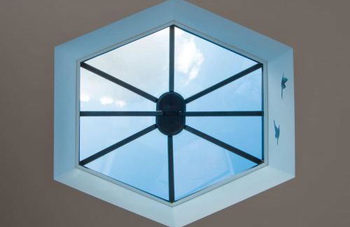 The Hexagon, wow what a location, views over the Essex marshes and sea - Foto 11