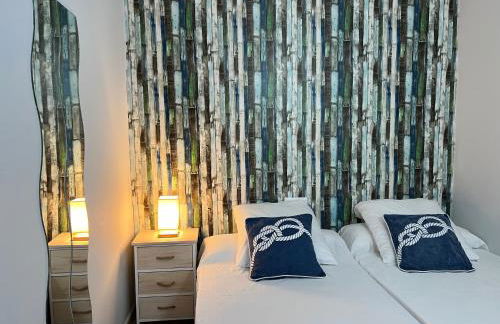 BLAU Apartamento frente a los canales y las puestas de sol de Roses - Foto 24