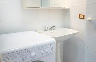 C012 - Camerano, bilocale con doppi servizi e giardino panoramico - Foto 31