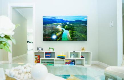 Modern Spacious 5BR Retreat -Games & Large Yard - Foto 9