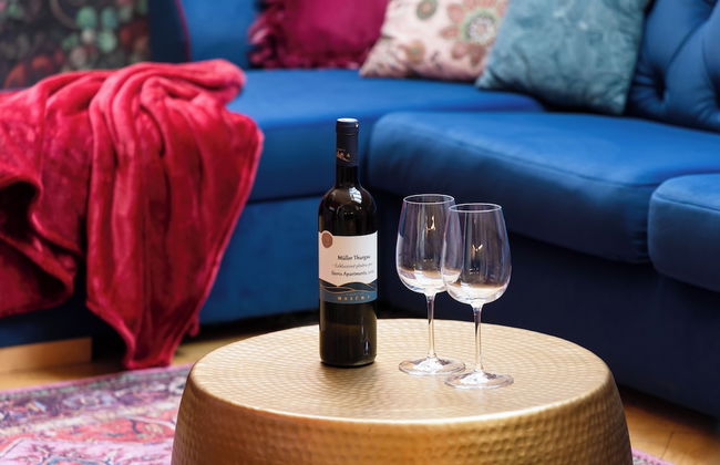 Decadent Art Deco Apartment in Old Town - Foto 16