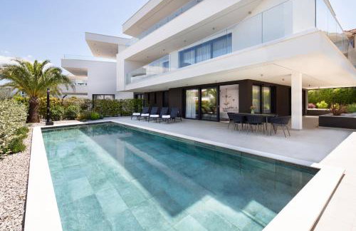 HADRIE LUXURY RESORT AND VILLAS Azimut - Photo 18