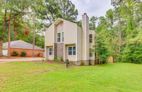 Daphne Home with Deck Close to Beaches and Parks! - Foto 30