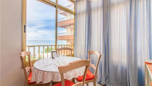 SEA VIEW, walking distance! Refurbished 2 bed, modern. 20 min. from Alicante Airport - Foto 1
