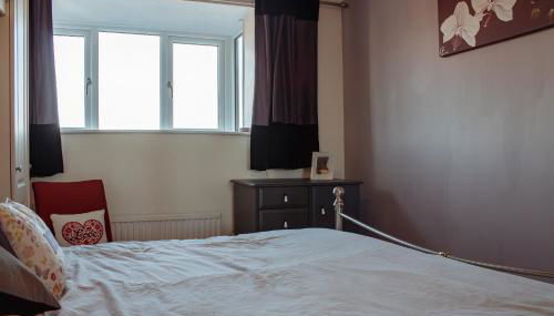 Spacious 5-Bed Detached Home in Charming Tadcaster - Foto 3