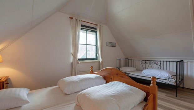 Villa in Callantsoog Near the Beach - Foto 5, Habitación