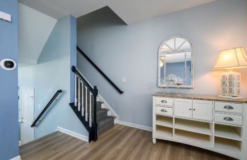 Spacious Resort Villa Near Beach - VBBL - Foto 12