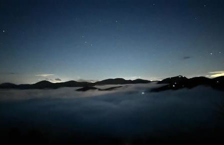 A Celestial Chalet Pets, Hot Tub & Mountain View - Photo 46