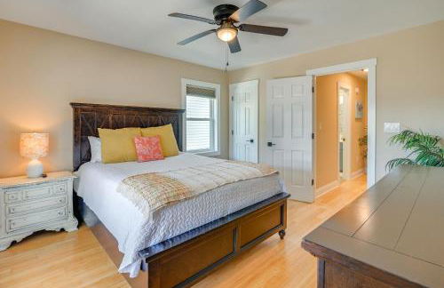 Walk to Surfside Beach Poolside Oasis - Foto 14